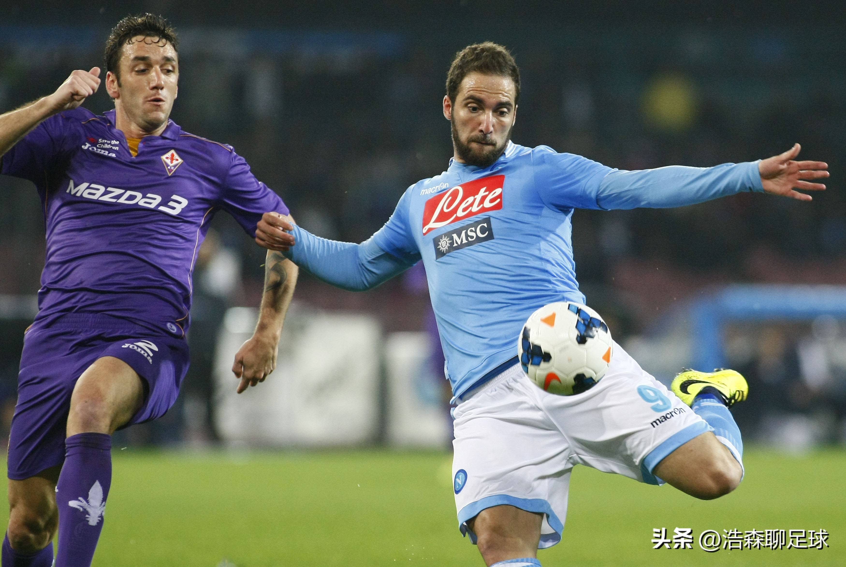 那不勒斯刷新队史纪录备战西甲詹姆斯连续十五场比赛得分超过回归赛场，穆雷在巴黎圣日耳曼比赛中比分优势明显看傻球迷的简单介绍